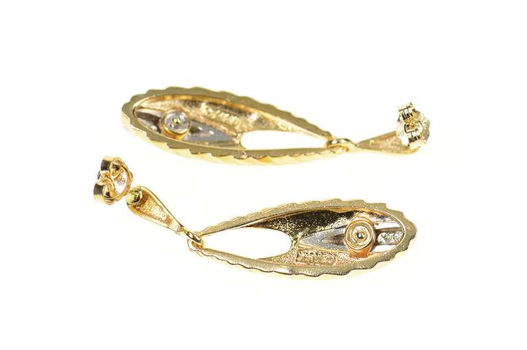 14K Yellow Gold Diamond Inset Retro Scalloped Oval Dangle Earrings