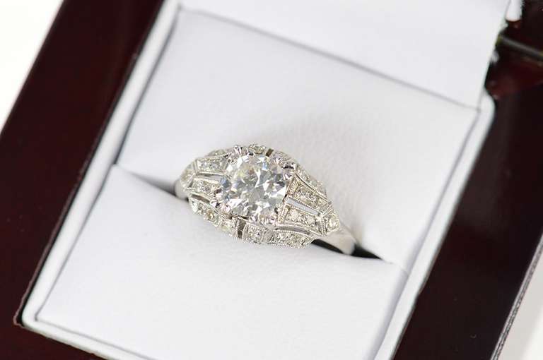Platinum 0.87 Ctw Art Deco Diamond Engagement Ring
