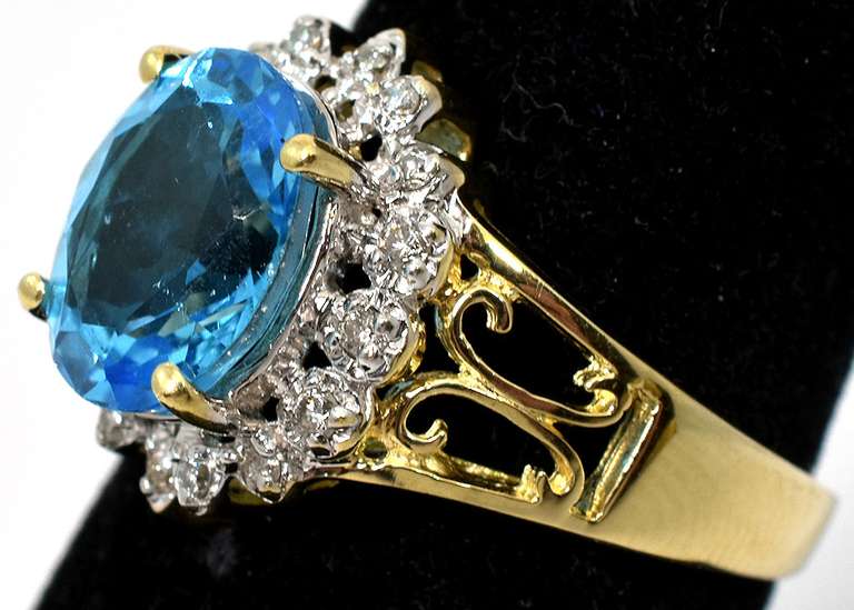 Lovely Topaz & Diamond Ring in 14KT Yellow Gold