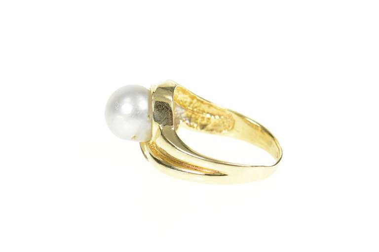 14K Yellow Gold Pearl Diamond Ornate Swirl Cocktail Statement Ring