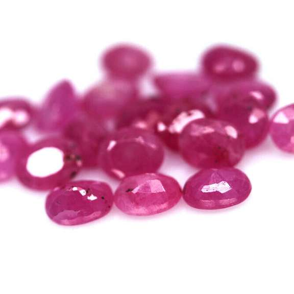 Vivid 6.26ct reddish pink Ruby set from Madagascar