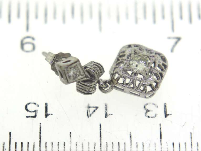 Fantastic White Gold Filigree Diamond Earrings