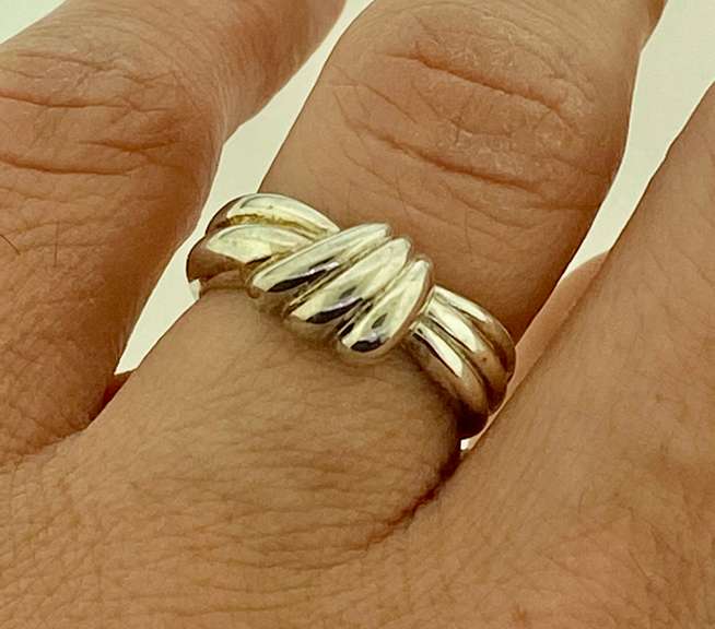 Vintage Fine Silver Love Knot Ring