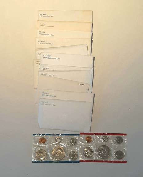 2 Each 1969 1973 1975 1977-8 1980 US  Mint Sets