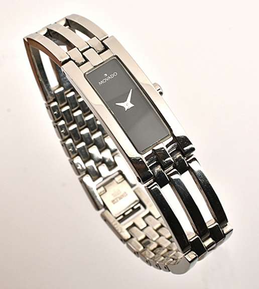 Quality Movado Esperenza Ladies Watch in SS