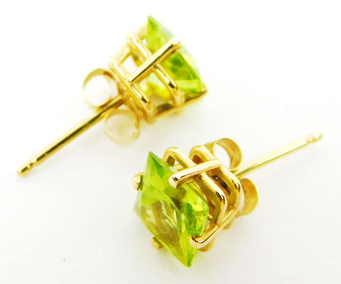 14K Princess Cut Peridot Stud Earrings