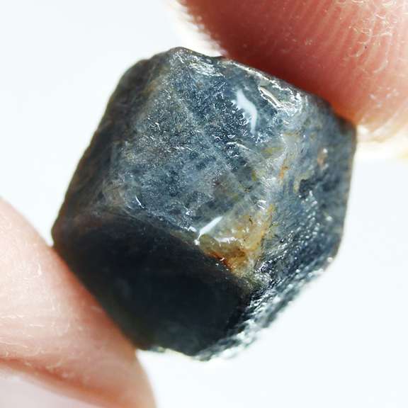 Real raw Sapphire weighing 19.50 carats