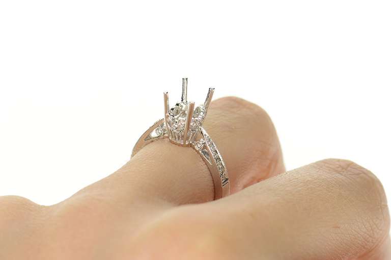 18K White Gold 0.18 Ctw Diamond Semi Mount Engagement Setting Ring