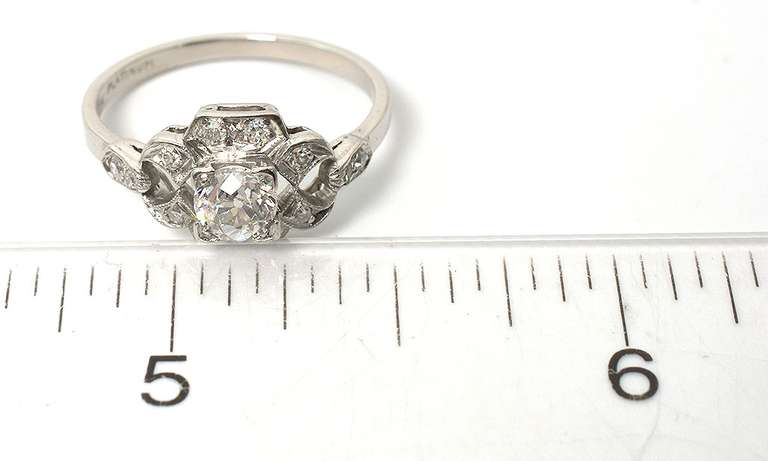 Dazzling Vintage Diamond Ring in Platinum