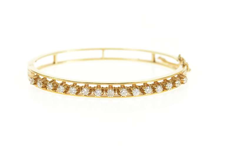 14K Yellow Gold 1.20 Ctw 1930's Diamond Ornate Classic Bangle Bracelet