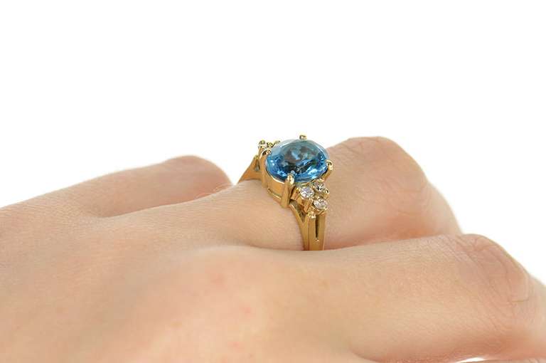 14K Yellow Gold Oval Blue Topaz Diamond Cluster Cocktail Ring