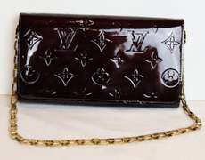 Louis Vuitton Vernis Amarante Chain Wallet