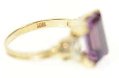 10K Yellow Gold 1940's Ornate Amethyst Diamond Accent Ring