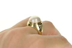 14K Yellow Gold Round Pearl Diamond Graduated Statement Ring