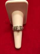 14K WHITE GOLD DIAMOND RING