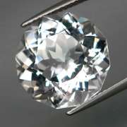 Superb 11.70ct top gem grade diamond white Quartz