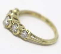 Fabulous 18kt 1ct 5 Diamond Pyramid Ring