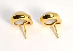 Well Made 14k Mobe Pearl Earrings