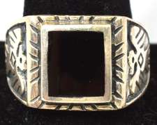 Vintage Sterling Silver Black Stone Ring