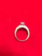 14K WHITE GOLD DIAMOND RING