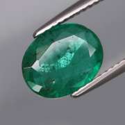 Outstanding color! 2.37ct top green Colombian Emerald