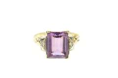 10K Yellow Gold 1940's Ornate Amethyst Diamond Accent Ring