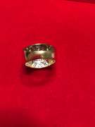 MENS 10K GOLD AND DIAMOND RING