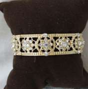 Golden Color  Fashion Jewelry Bracelet