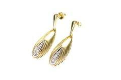 14K Yellow Gold Diamond Inset Retro Scalloped Oval Dangle Earrings
