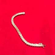 LADIES 14K GOLD AND DIAMOND BRACELET