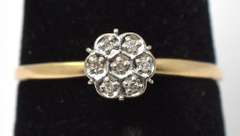 Sweet Diamond Cluster Ring in Yellow Gold