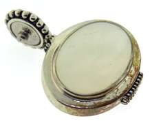 Sreeling Silver Mother Of Pearl Stocko Pendant