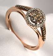 Cute Rose Gold Diamond Ring