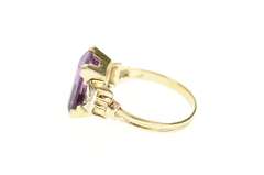 10K Yellow Gold 1940's Ornate Amethyst Diamond Accent Ring
