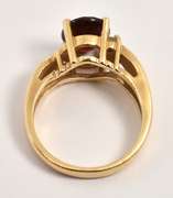 Tasteful Garnet Ring