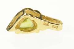 14K Yellow Gold Trillion Peridot Solitaire Simple Pendant