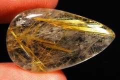 Beautiful 24.94ct Sri Lankan Golden Rutilated Quartz