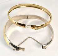 Nice Pair of Bangle Bracelets in Sterling Silver