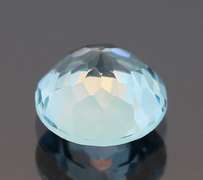 Glittering 2.93ct sky blue 9mm Topaz solitaire