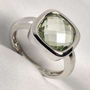 Chic Green Amethyst Ring in 14K WG