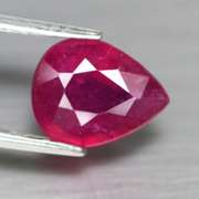 Gorgeous 2.04ct pear cut Ruby center stone