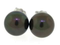 Fancy White Gold Black Pearl Stud
