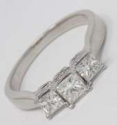 Brilliant 18kt Princess Cut Diamond Engagement Ring