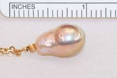 Graceful Drop Pearl Necklace