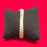 LADIES 14K GOLD AND DIAMOND BRACELET