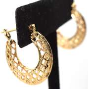 Captivating 14KT Yellow Gold Hoop Earrings