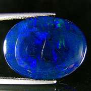Mesmerizing! 8.76ct rare blue flashing Black Opal
