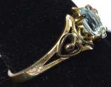 Gorgeous Vintage Blue Topaz Ring in Sterling Silver