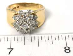 Flashy Diamond Cluster Ring in 14KT Yellow Gold