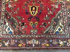 MAGNIFICENT VINTAGE RUNNER 3'.11"X10'.3"